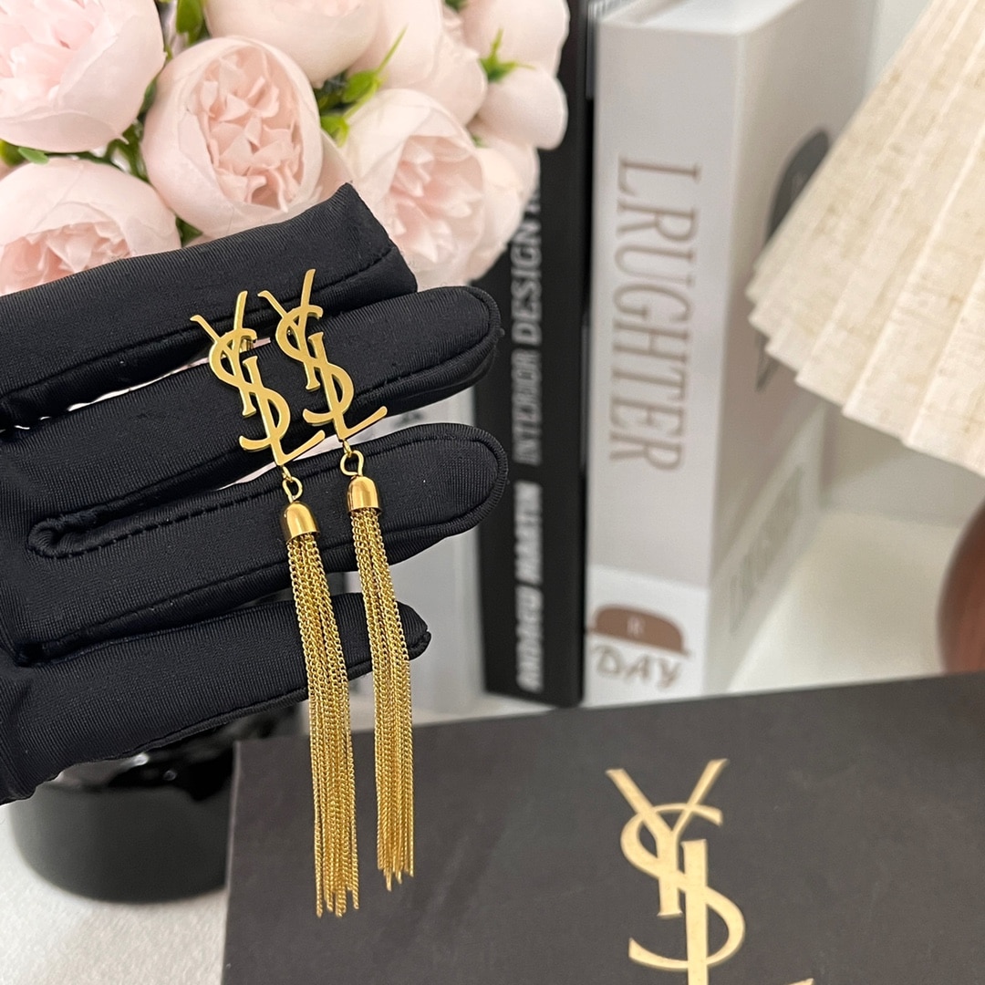 GIFT SET: SAINT LAURENT KATE MEDIUM CHAIN BAG & YSL TASSEL GOLD EARRINGS - Image 9