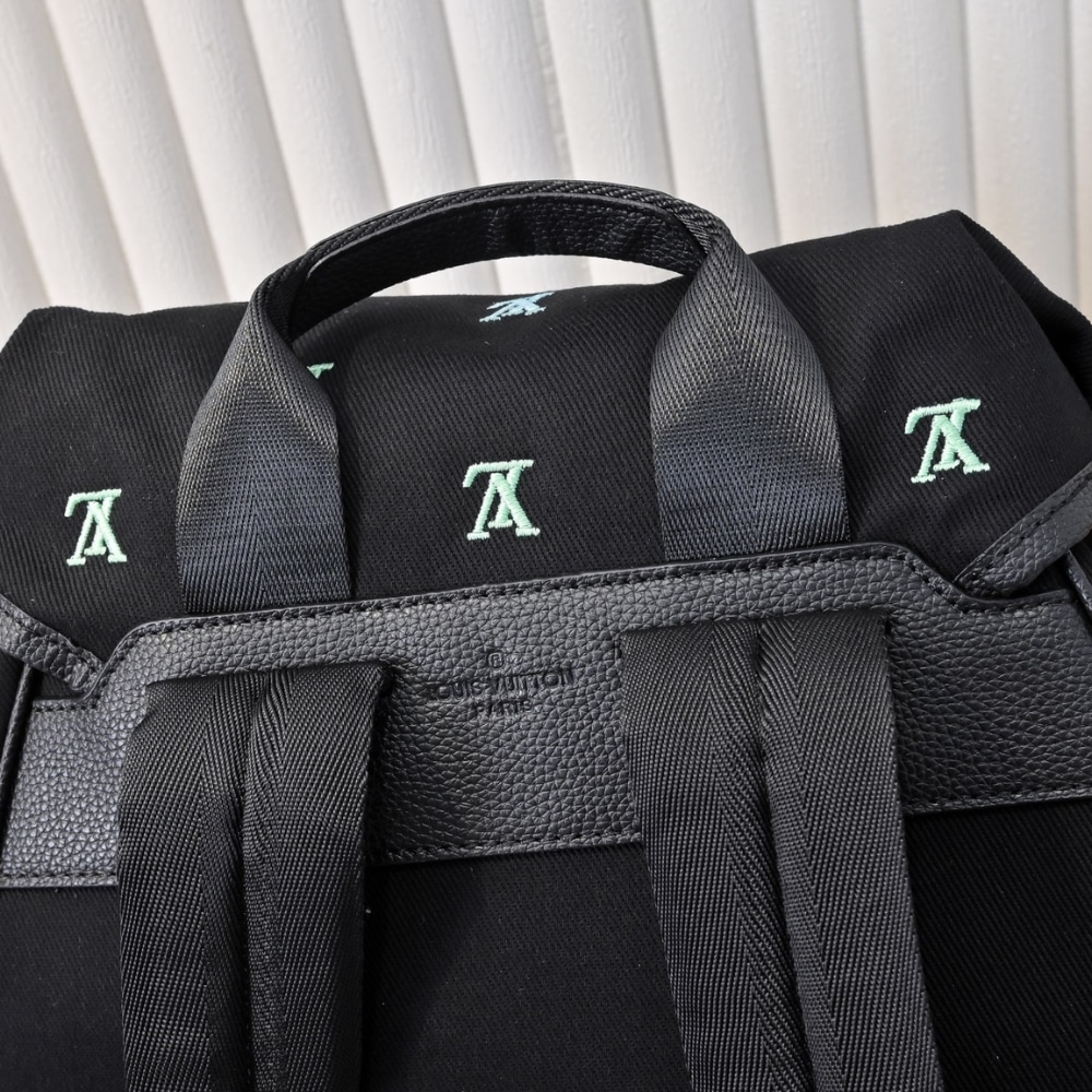 LOUIS VUITTON MONTSOURIS BACKPACK BLACK 40CM M14135 - Image 7