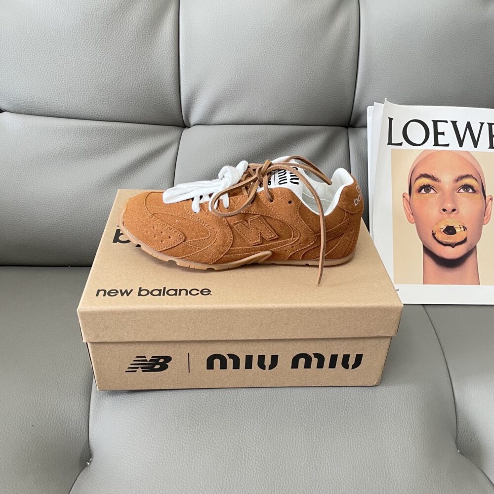 MIU MIU X NEW BALANCE 530 SL SUEDE SNEAKERS CINNAMON 5E165E Z5O F0401 F D005 - Image 4
