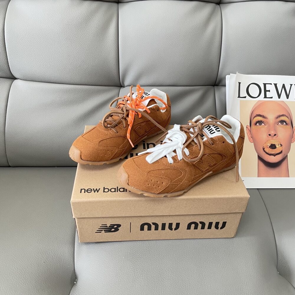 MIU MIU X NEW BALANCE 530 SL SUEDE SNEAKERS CINNAMON 5E165E Z5O F0401 F D005 - Image 3