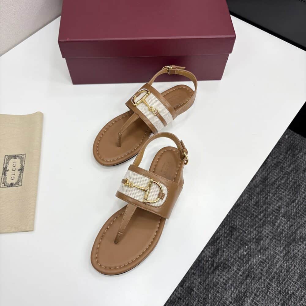GUCCI WOMEN'S THONG SANDAL WITH HORSEBIT LIGHT BROWN 834431 AAEZJ 2744 - Image 5