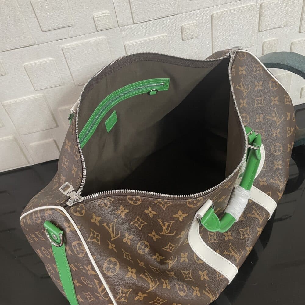 [SUPER VIP 1:1] LOUIS VUITTON KEEPALL BANDOULIÈRE 50 MONOGRAM AND GREEN 50CM M13926 - Image 9