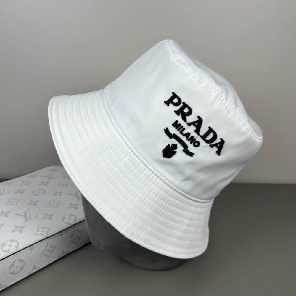 PRADA RE NYLON BUCKET HAT WHITE - Image 6