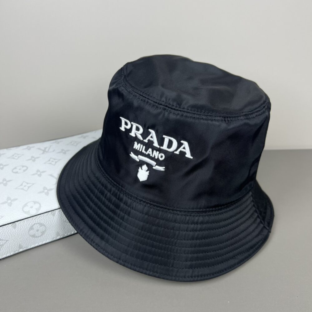 PRADA RE NYLON BUCKET HAT BLACK 2HC137 2CZQ F0967 - Image 3