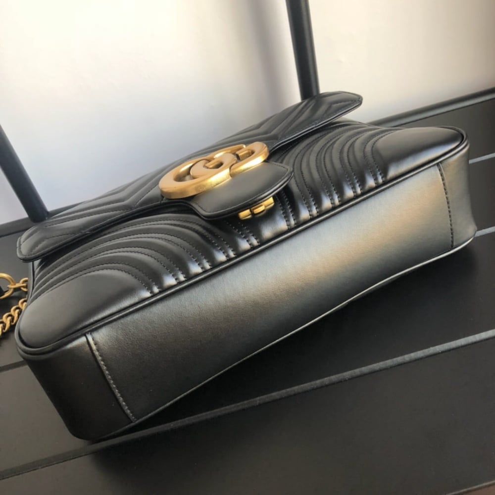 SUMMER SET: GUCCI MARMONT MEDIUM MATELASSÉ SHOULDER BAG & MAMON GG GOLD LOGO BELT - Image 3