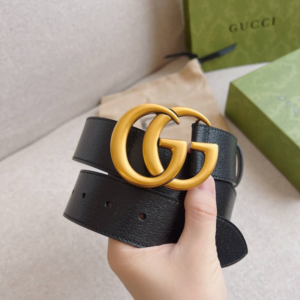 SUMMER SET: GUCCI MARMONT MEDIUM MATELASSÉ SHOULDER BAG & MAMON GG GOLD LOGO BELT - Image 5
