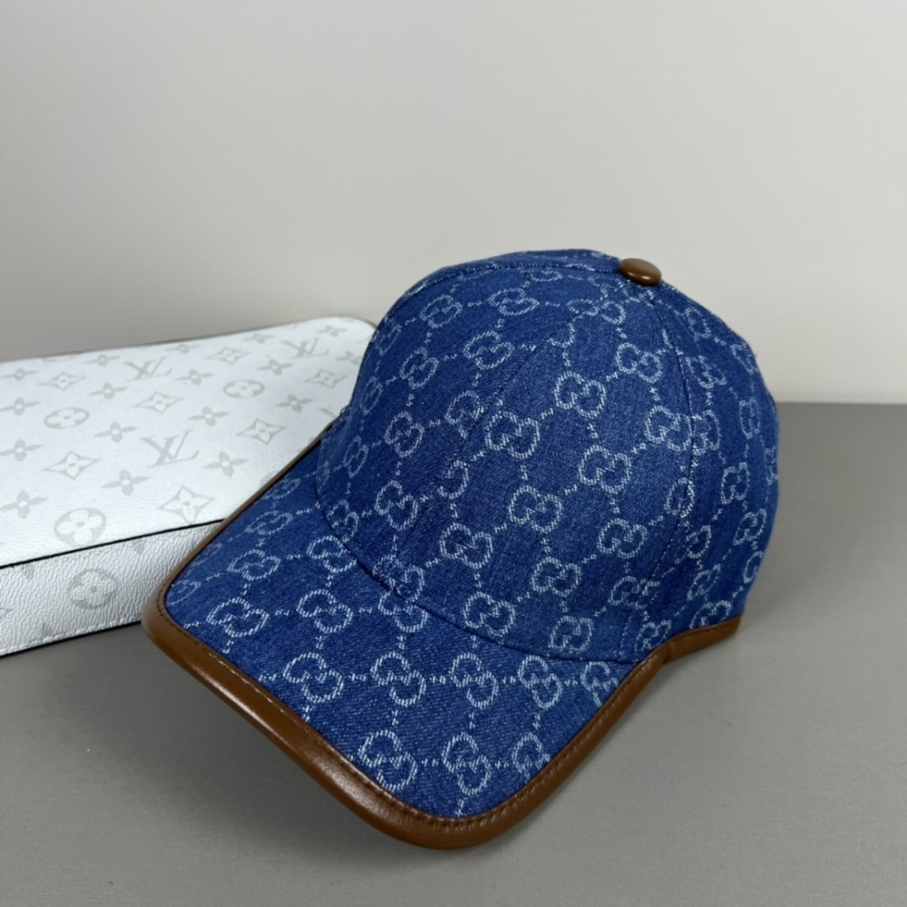 SUMMER SET: GUCCI TOTISSIMA LARGE TOTE BAG DENIM BLUE AND BROWN 30CM & GG DENIM BASEBALL HAT BLUE - Image 4