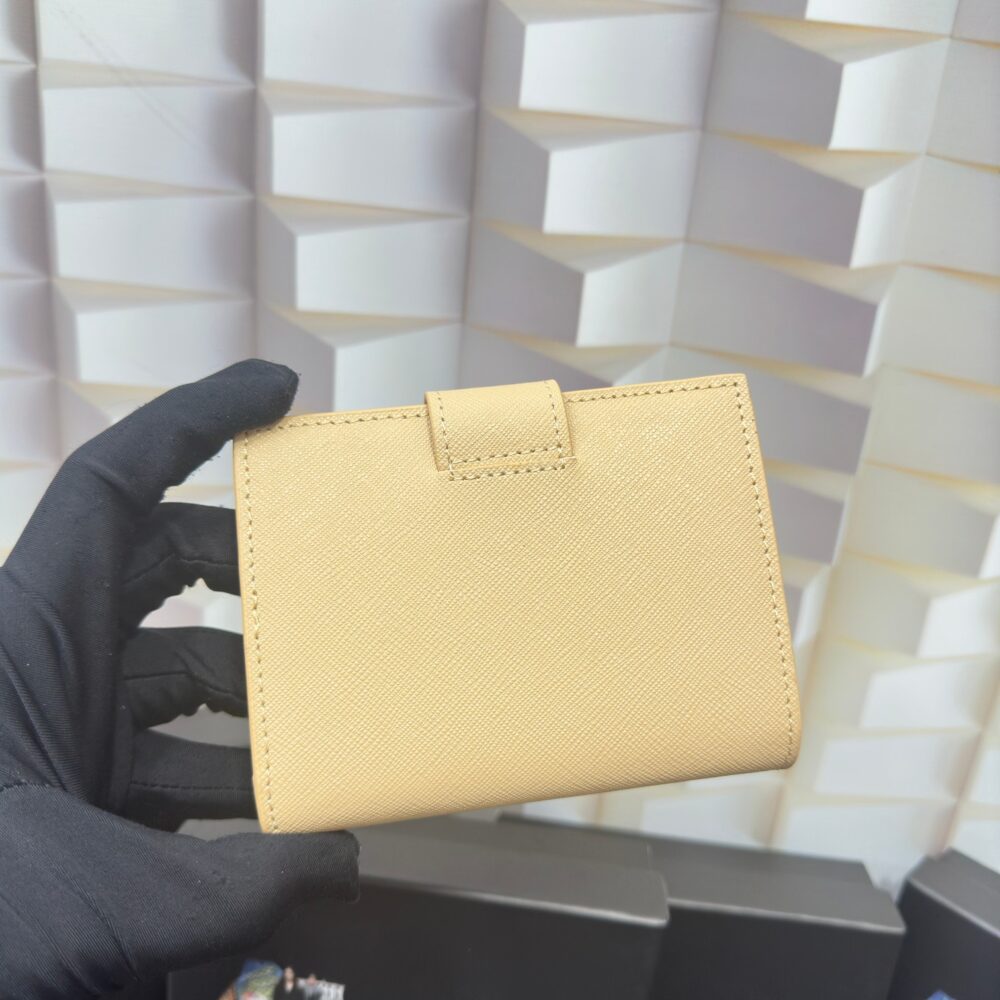 PRADA SAFFIANO TRIANGLE WALLET VANILLA 12CM 1ML018 QHH F0032 - Image 6