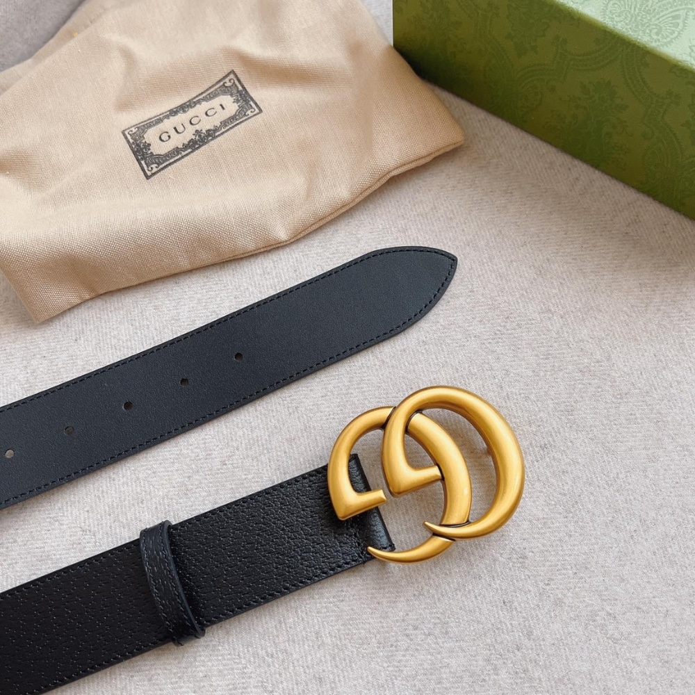 SUMMER SET: GUCCI MARMONT MEDIUM MATELASSÉ SHOULDER BAG & MAMON GG GOLD LOGO BELT - Image 7