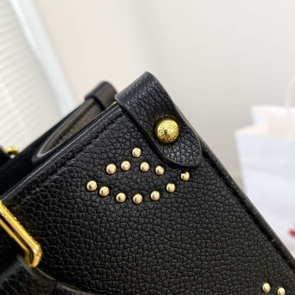 LOUIS VUITTON ONTHEGO PM BLACK 25CM M46733 - Image 4