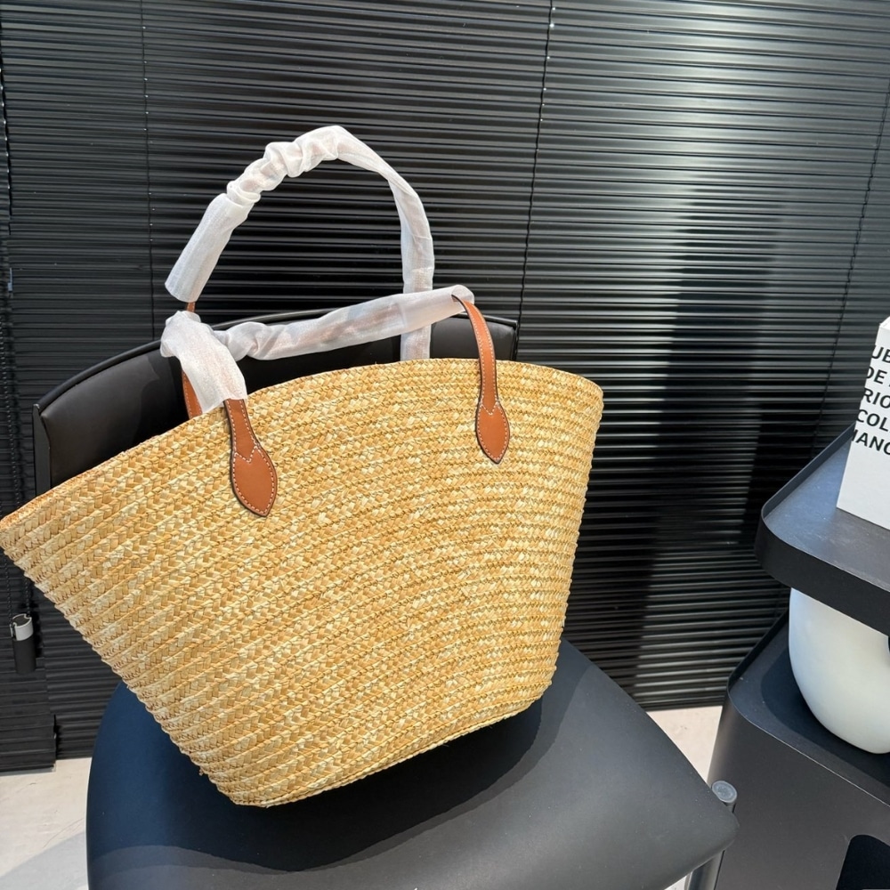 SUMMER SET: GUCCI MEDIUM STRAW TOTE WITH PATCH NATURAL 27CM & SANDAL WITH DOUBLE G NATURAL RAFFIA BROWN - Image 5