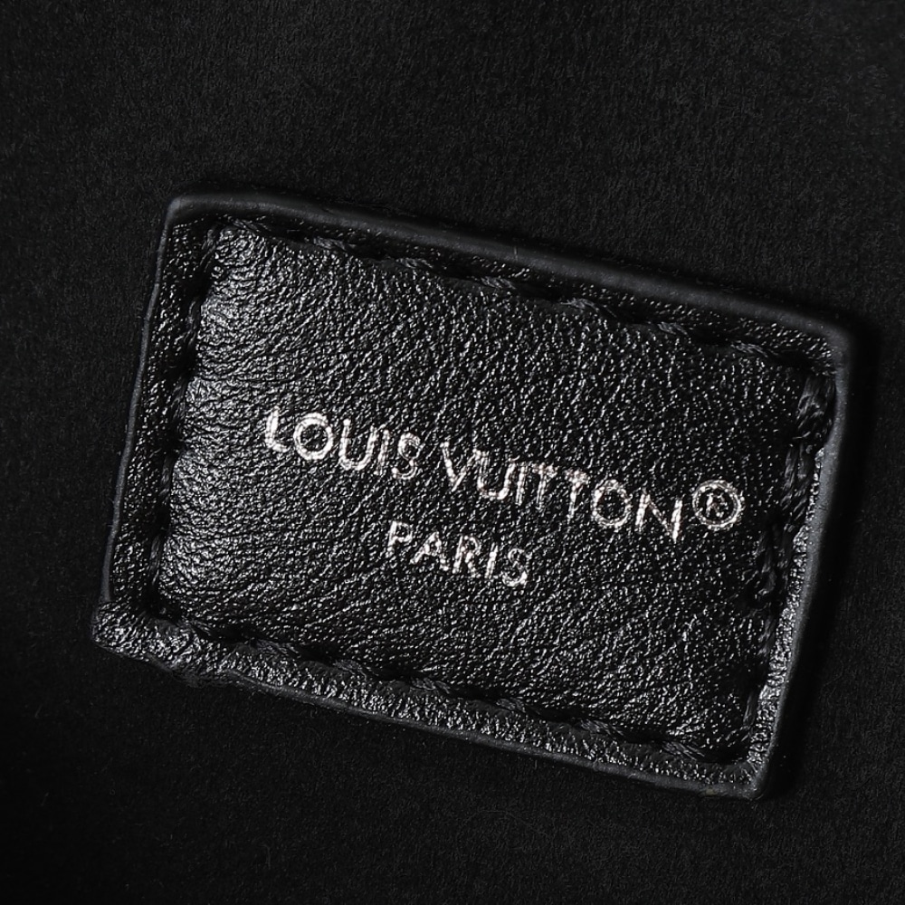 LOUIS VUITTON POCHETTE VIBE BLACK 25CM M14544 - Image 8