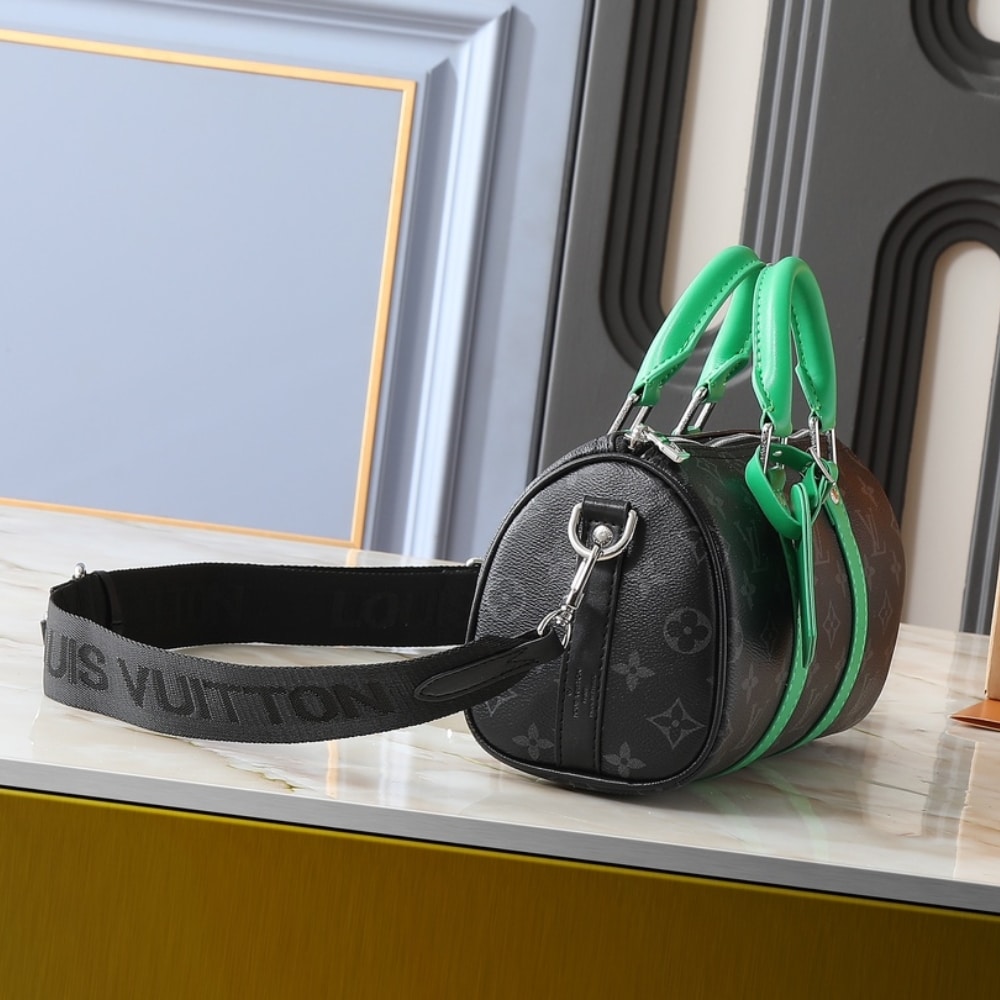 LOUIS VUITTON KEEPALL BANDOULIÈRE 25 BAMBOO GREEN 25CM M25885 - Image 3