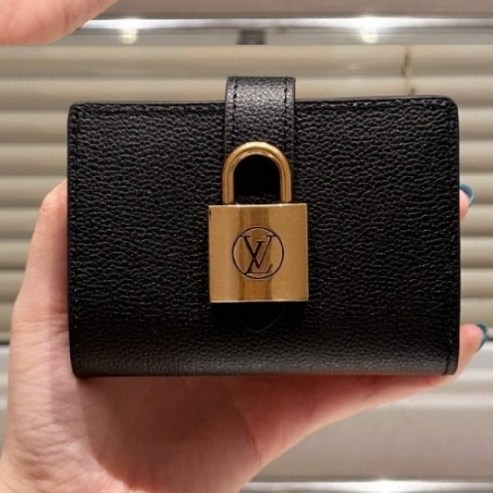 ICONIC SET: LOUIS VUITTON LOW KEY CABAS MM & LOW KEY COMPACT WALLET - Image 7