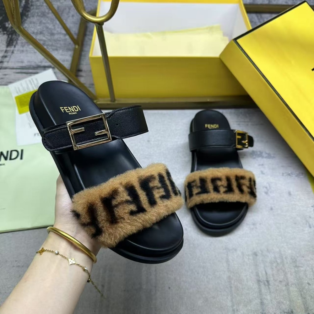 FENDI FEEL MINK FF SLIDES BLACK 8X8710A8P2F182F - Image 3