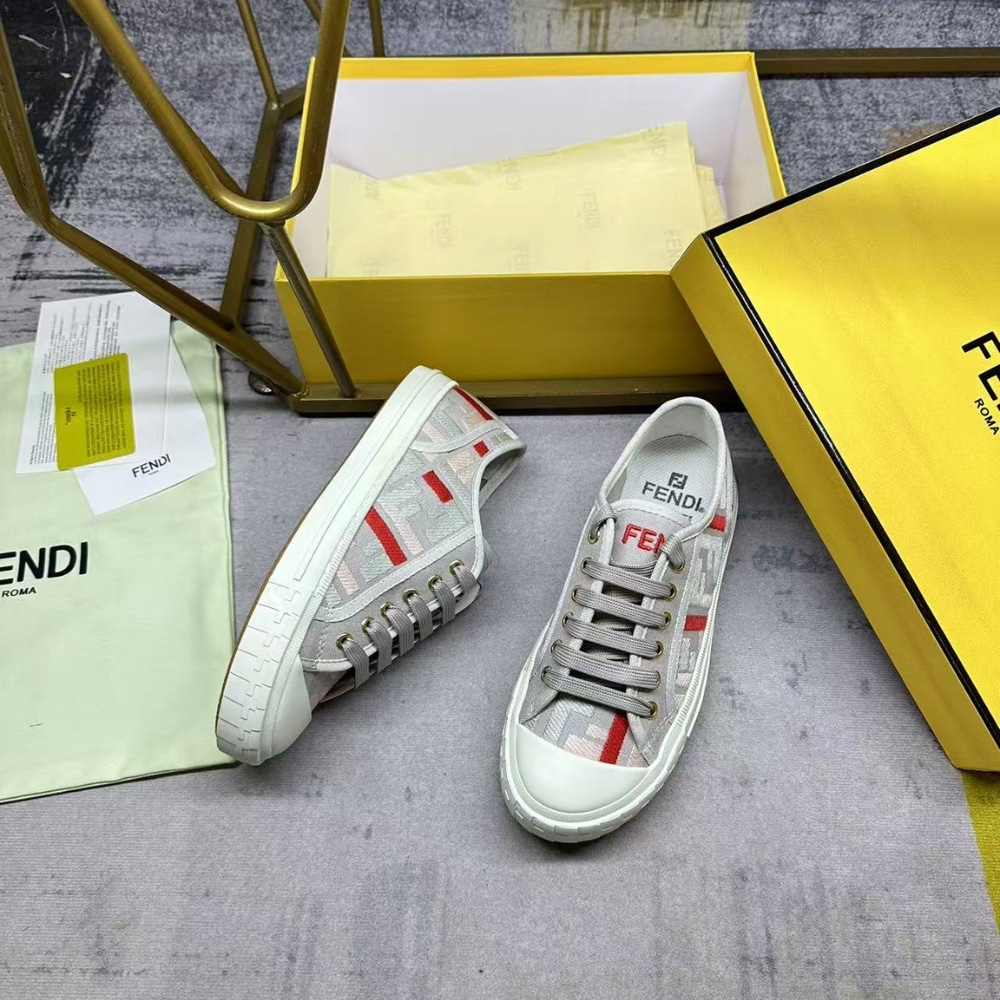 FENDI DOMINO SNEAKER GRAY BEIGE 8E8325ARIV F1SZE - Image 3