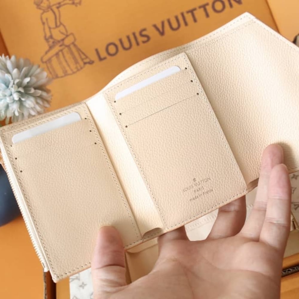 ICONIC SET: LOUIS VUITTON NEVERFULL MM & VICTORINE WALLET - Image 11