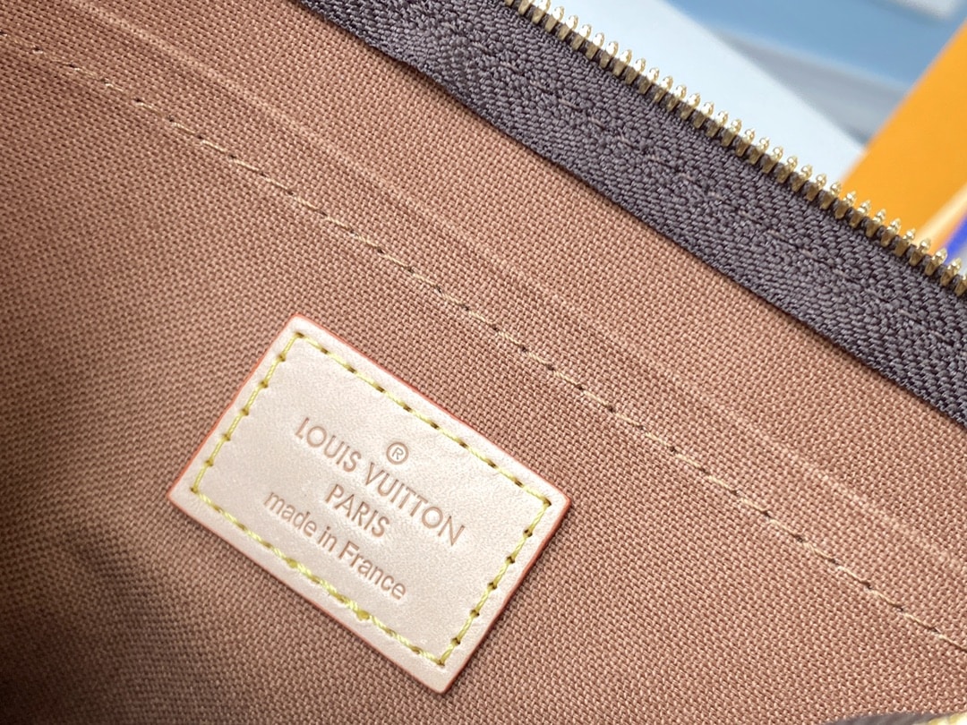 ICONIC SET: LOUIS VUITTON MULTI POCHETTE ACCESSOIRES & LONG DOUBLE ZIPPER WALLET - Image 5