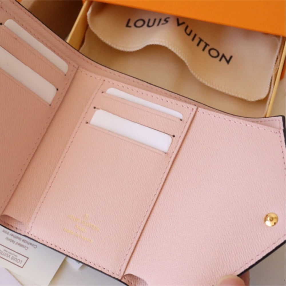 ICONIC SET: LOUIS VUITTON PALM SPRINGS MM & CUSTOMIZABLE VICTORINE WALLET - Image 12