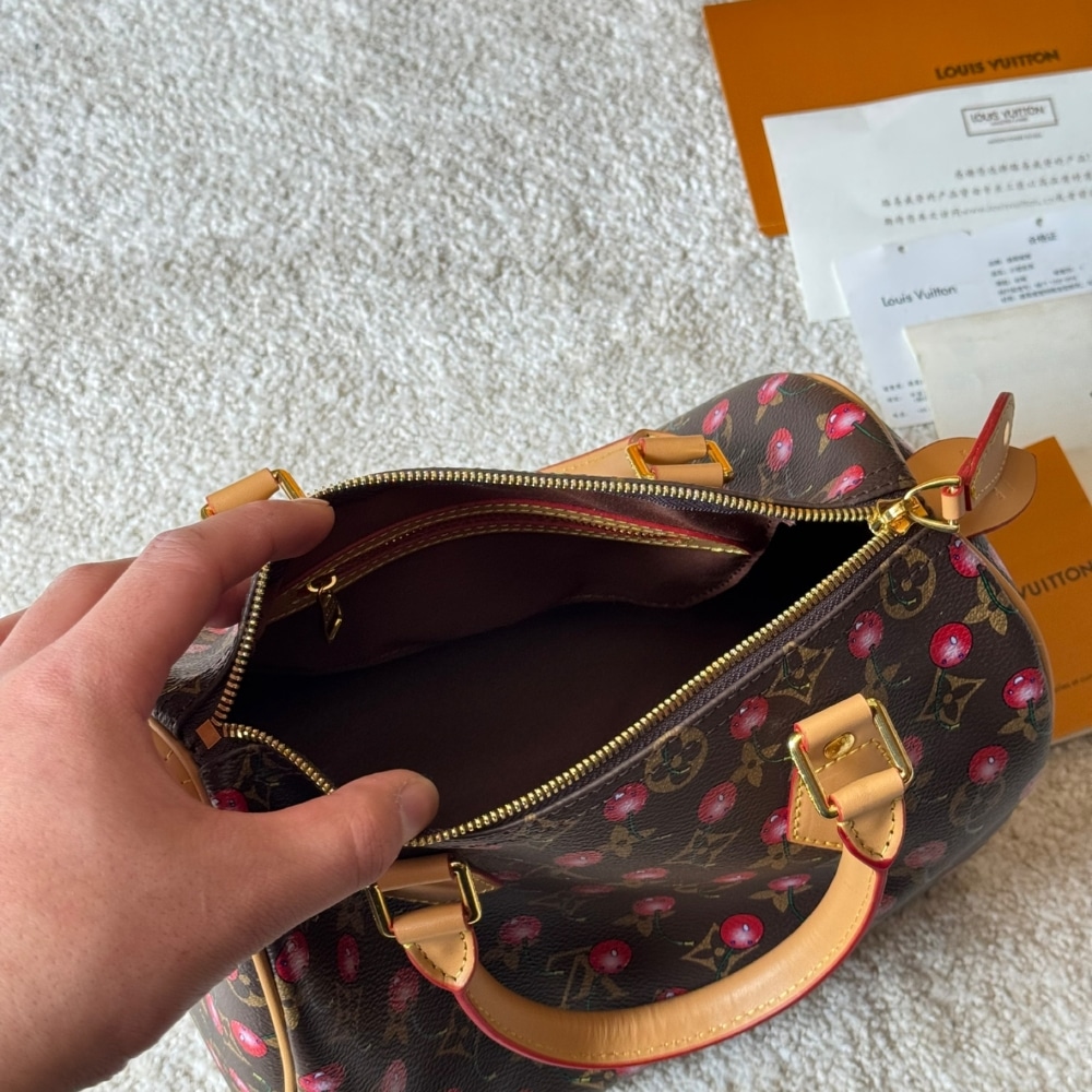 ICONIC SET: LOUIS VUITTON X TAKASHI MURAKAMI CERISE SPEEDY 25 & CHERRY PORTE MONNAIE ZIPPY WALLET - Image 7