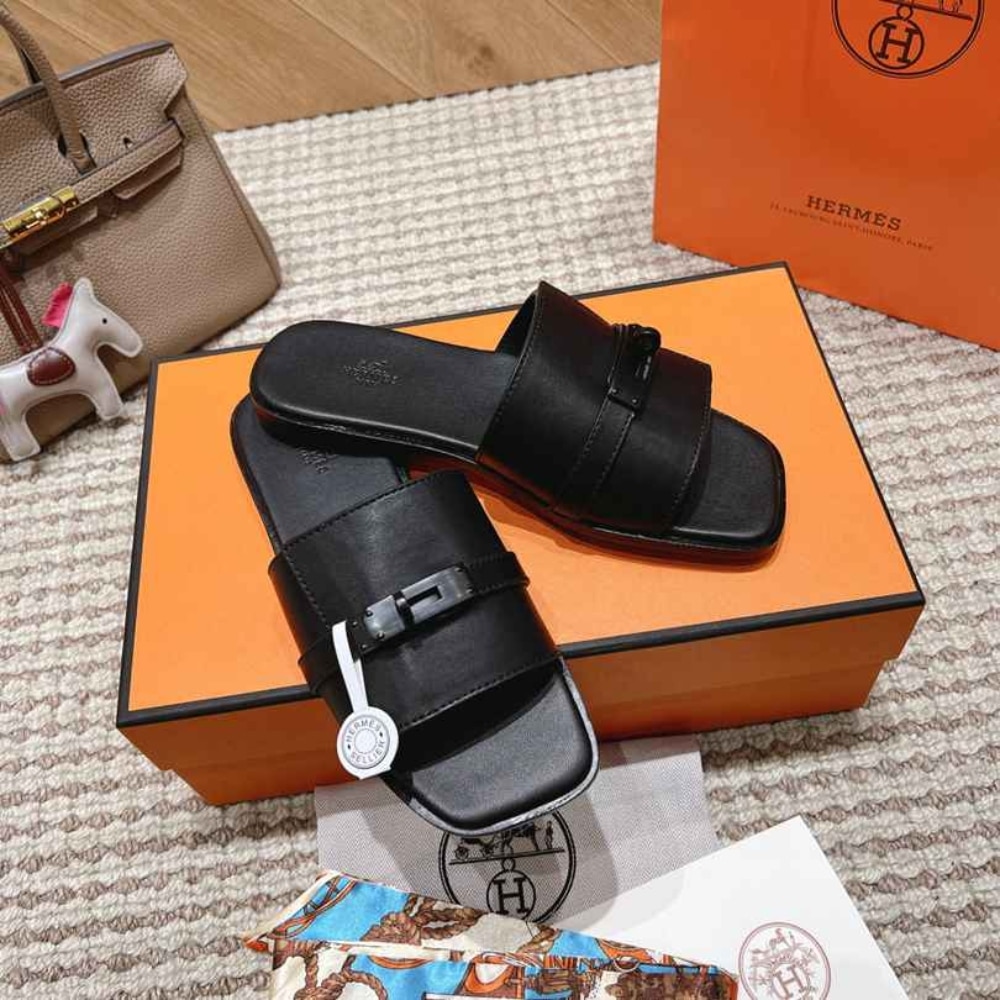 Alternative view of HERMES GABRIEL SANDAL NOIR H231736ZH02400