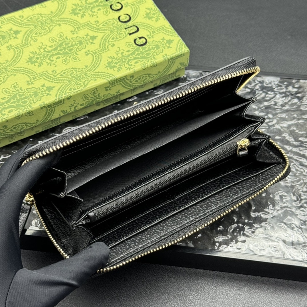 ICONIC SET: GUCCI GG EMBLEM LARGE TOTE BAG & ANIMALIER LEATHER ZIP AROUND WALLET - Image 9