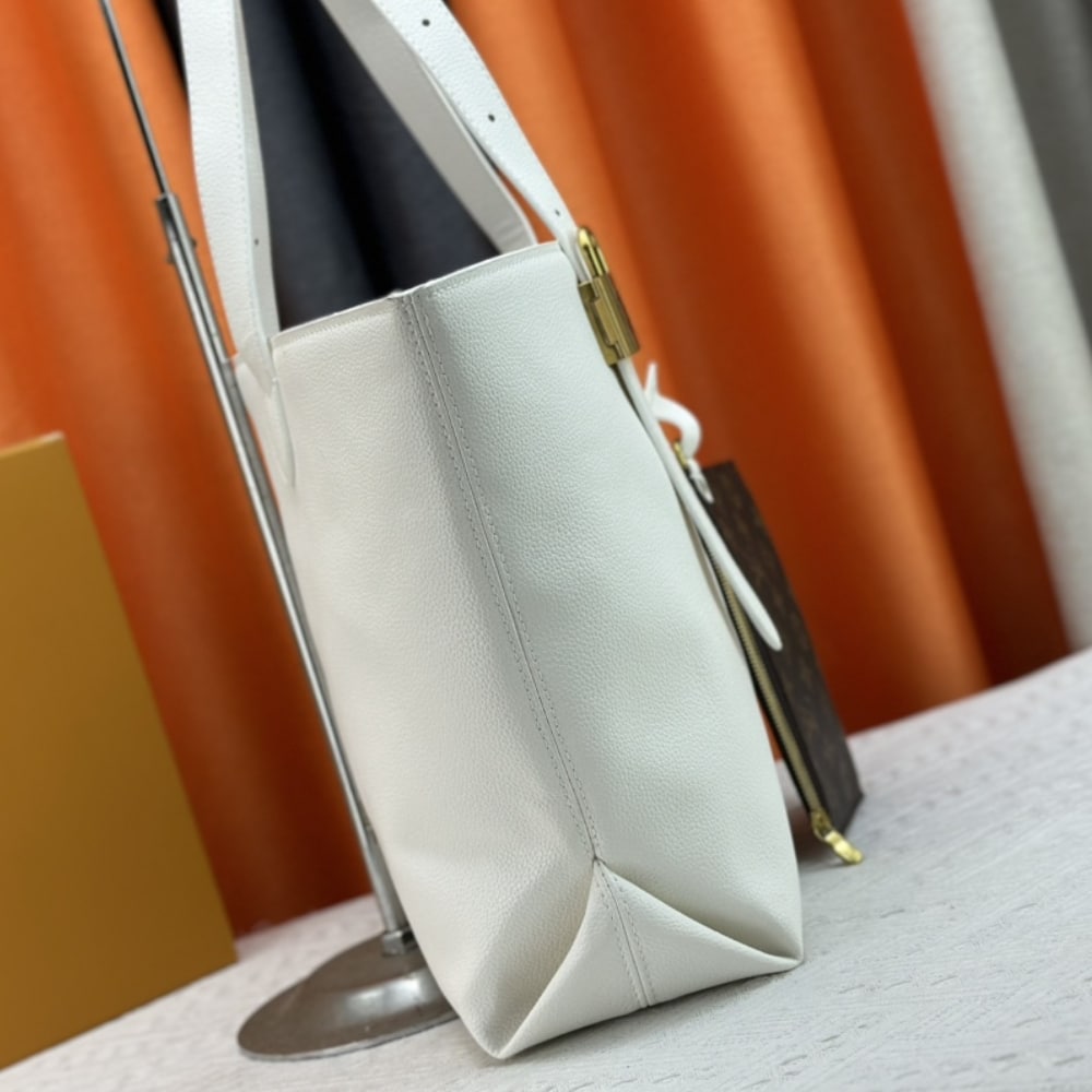 ICONIC SET: LOUIS VUITTON LOW KEY CABAS MM & ZIPPY WALLET - Image 3