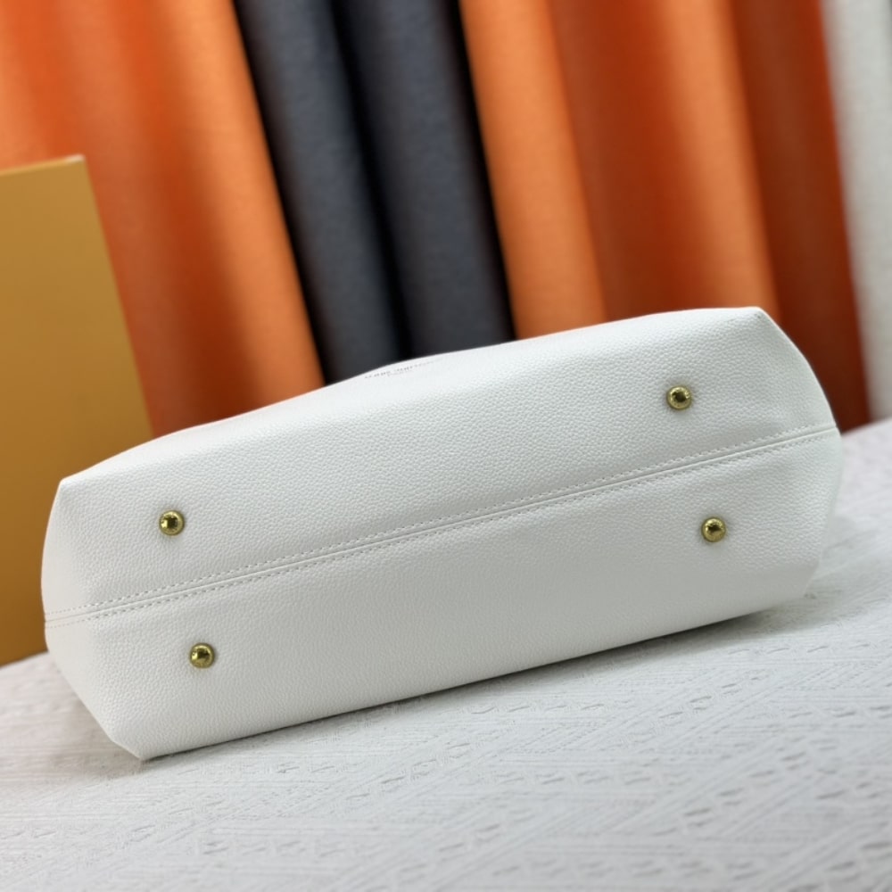 ICONIC SET: LOUIS VUITTON LOW KEY CABAS MM & ZIPPY WALLET - Image 4