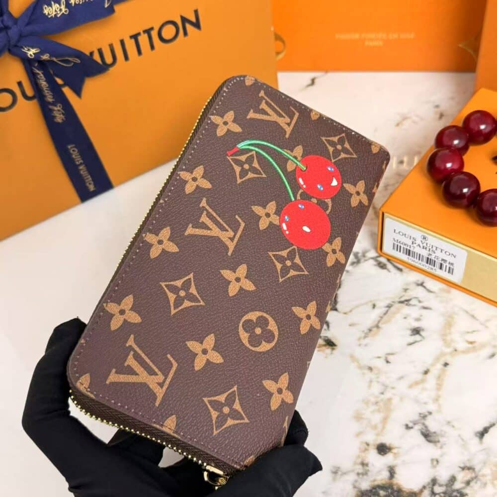 ICONIC SET: LOUIS VUITTON X TAKASHI MURAKAMI CERISE SPEEDY 25 & CHERRY PORTE MONNAIE ZIPPY WALLET - Image 9