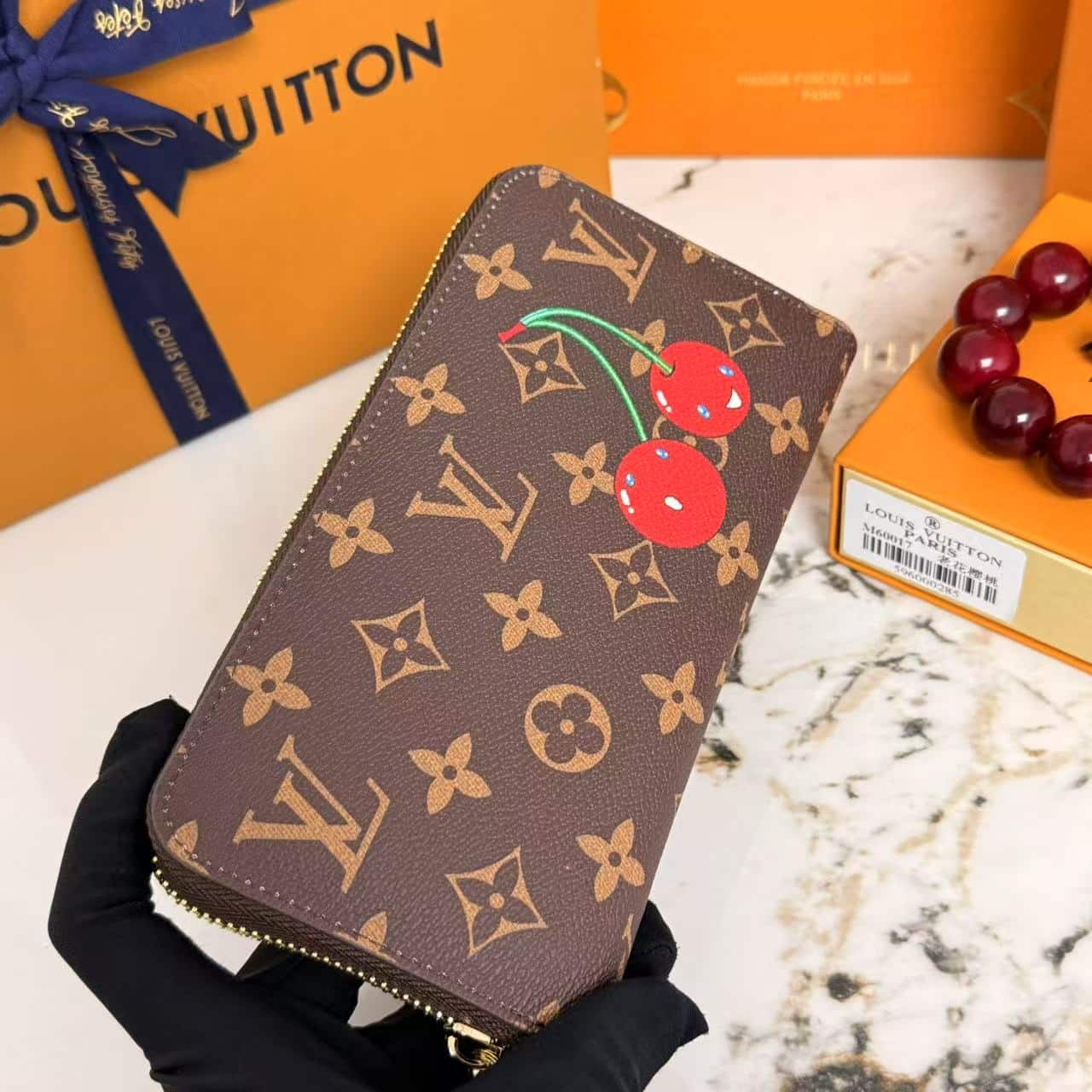 ICONIC SET: LOUIS VUITTON X TAKASHI MURAKAMI MONOGRAM CERISE NEVERFULL MM & CHERRY PORTE MONNAIE ZIPPY WALLET - Image 7
