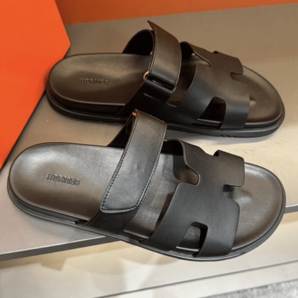 ICONIC SET: HERMÈS BIRKIN B25 TOGO & CHYPRE SANDAL - Image 8