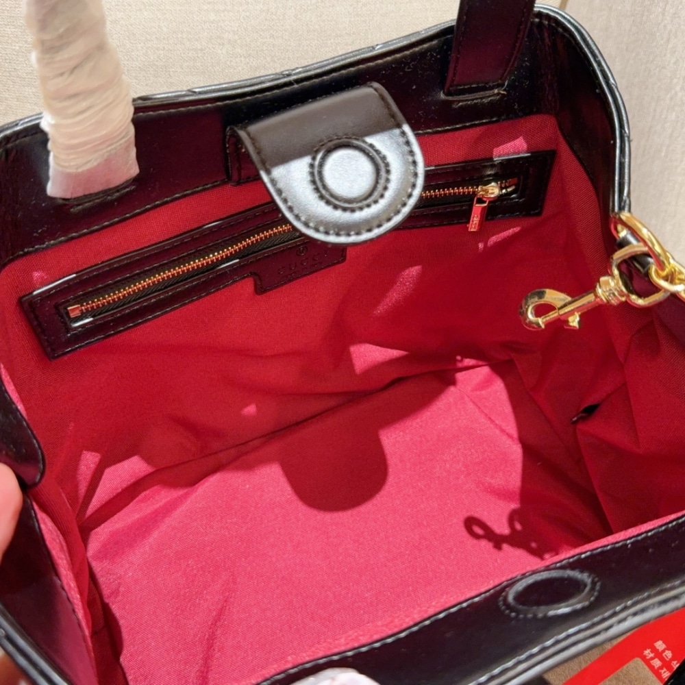 GUCCI BETTY MEDIUM TOTE BAG BLACK MATELASSE 28CM 847387 AAFA1 1000 - Image 9