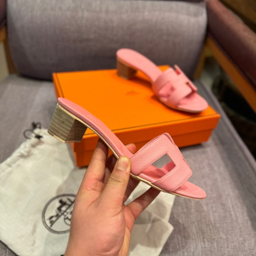 Hermes Oasis Sandals Rose Pale H151215Z VR360 - Image 3