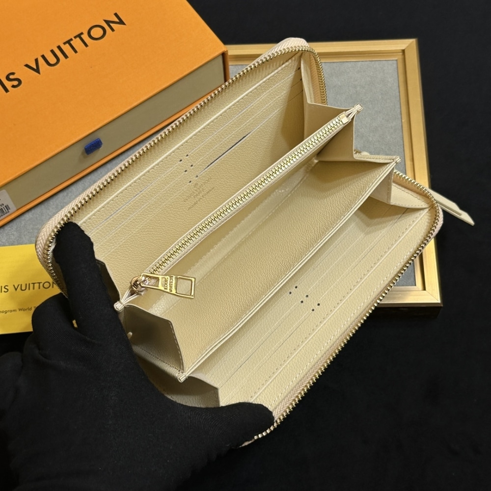 ICONIC SET: LOUIS VUITTON NEVERFULL MM & ZIPPY WALLET MONOGRAM - Image 11