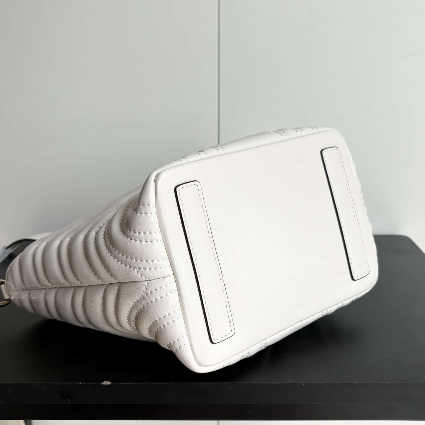 GUCCI BETTY SMALL TOTE BAG WHITE MATELASSE 18CM 847386 AAFA1 9050 - Image 6