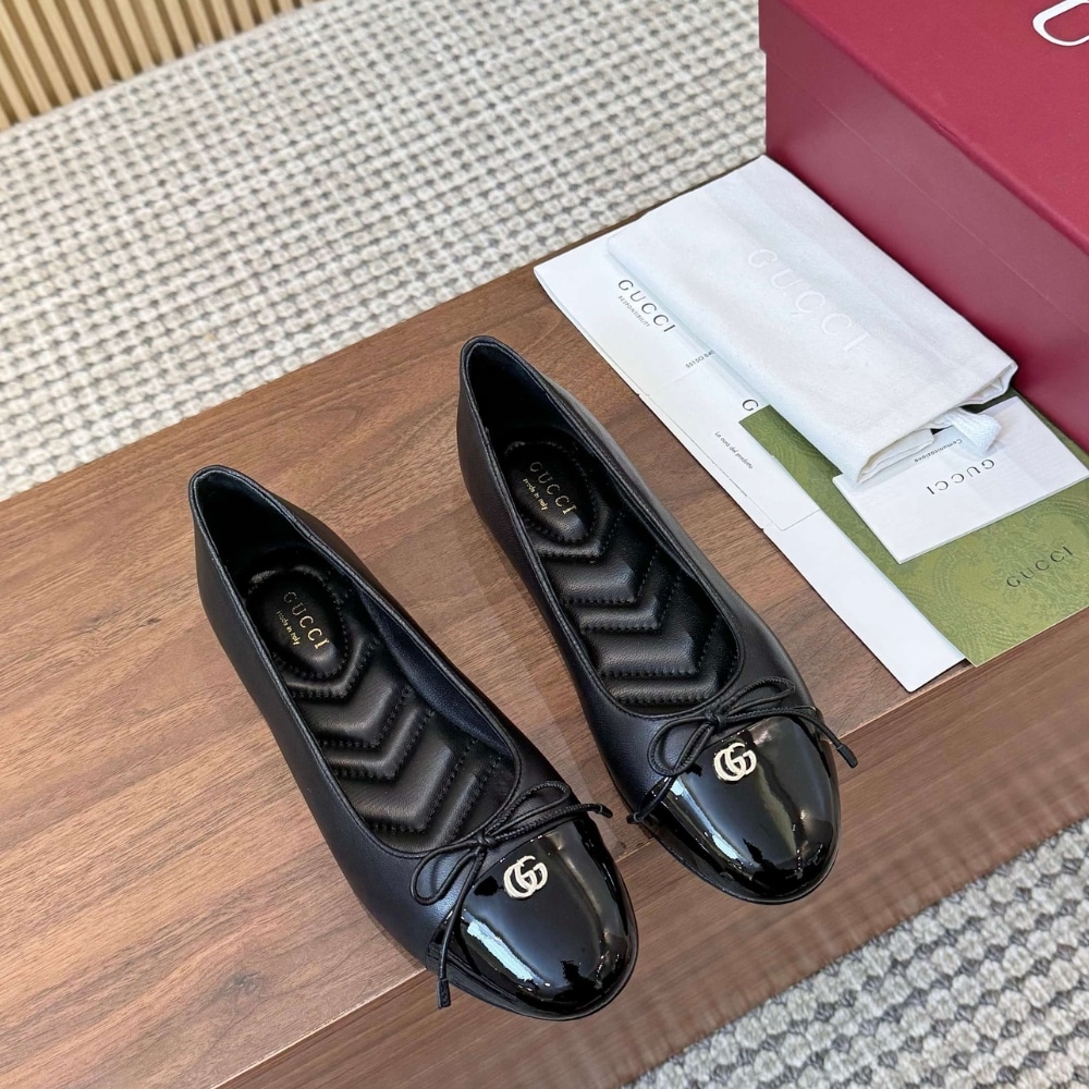 Alternative view of GUCCI WOMEN BALLET FLAT WITH DOUBLE G BLACK LEATHER ‎835805 BNC80 1000