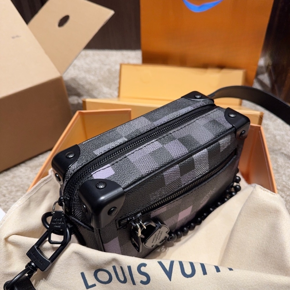 LOUIS VUITTON MINI SOFT TRUNK BOX BAG BLACK 18CM M14922 - Image 3
