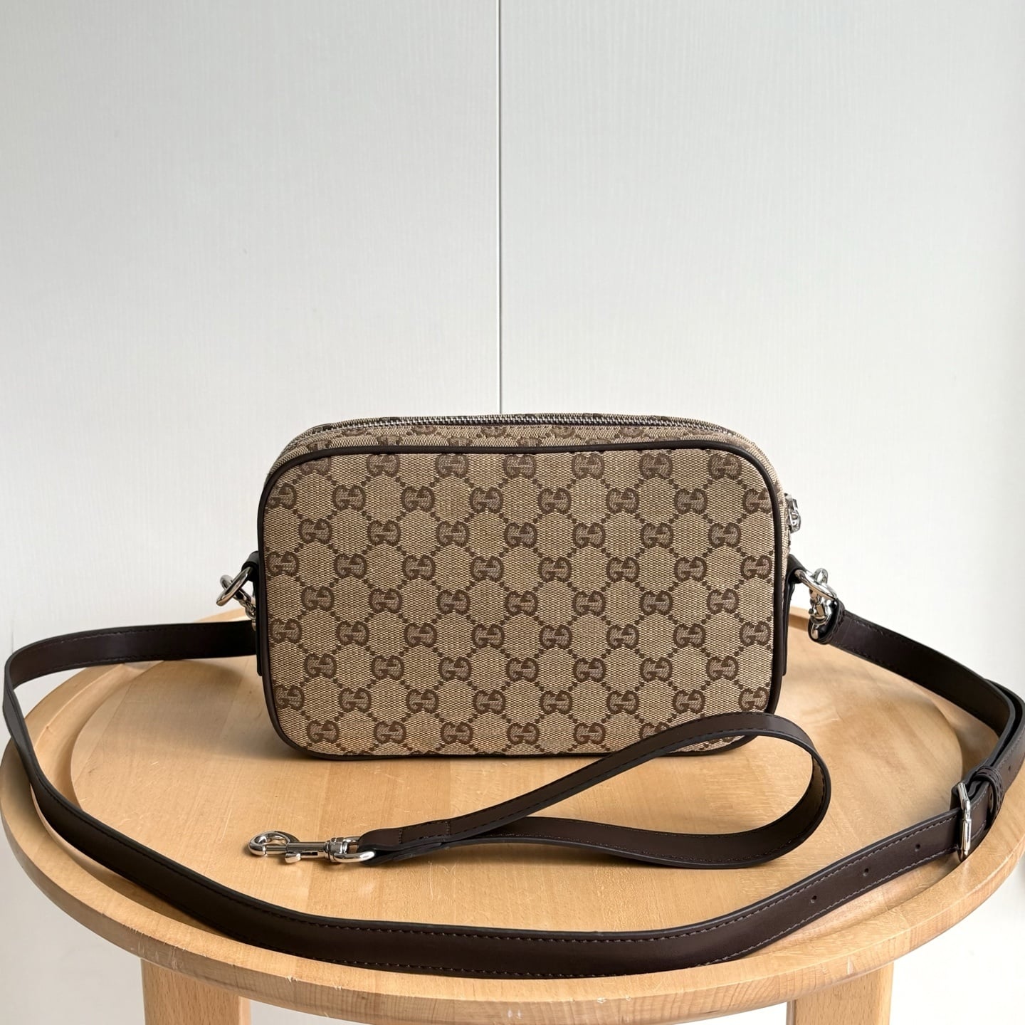 GUCCI GG CANVAS SMALL CROSSBODY BAG BEIGE AND DARK BROWN 23CM 834802 FAEPS 9752 - Image 6