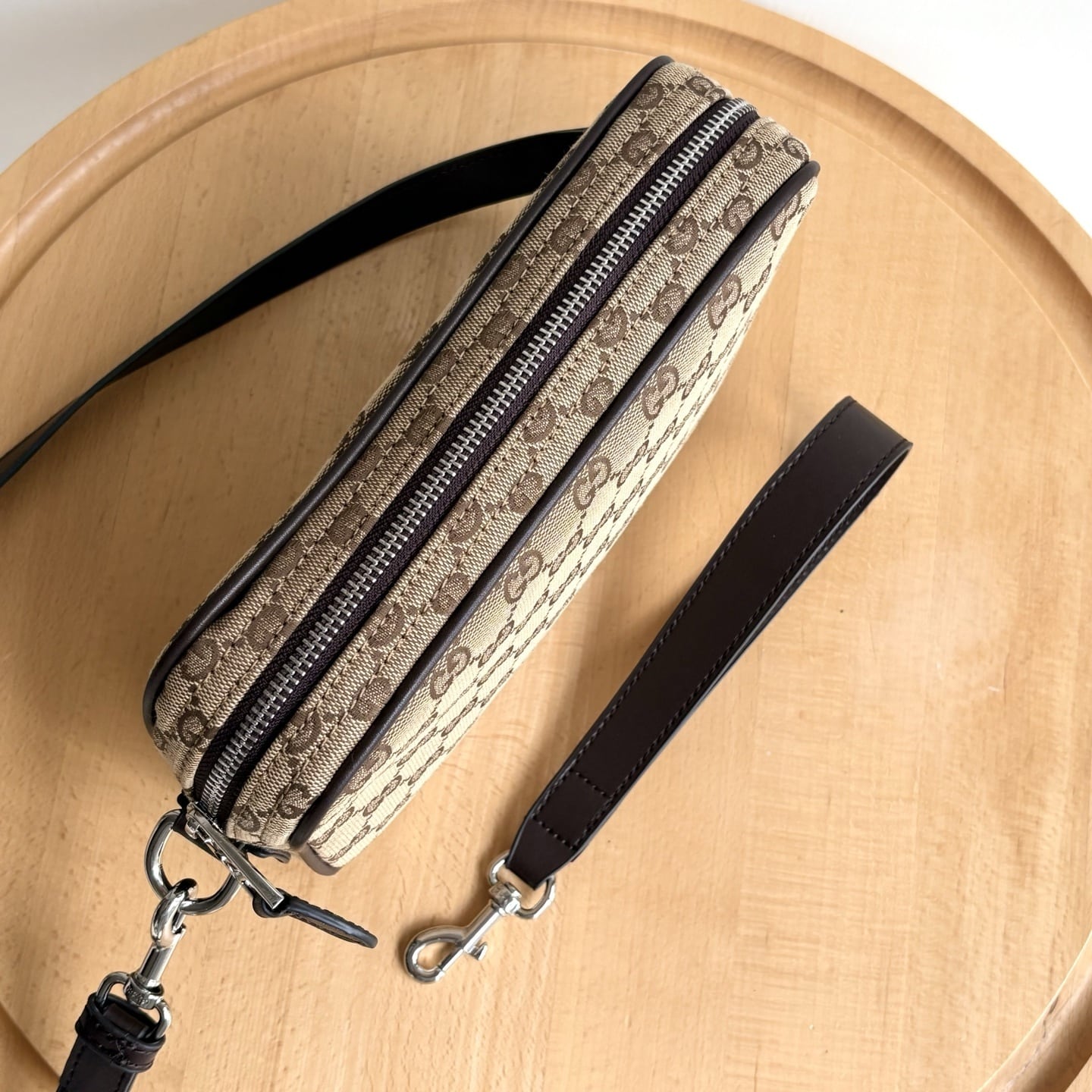 GUCCI GG CANVAS SMALL CROSSBODY BAG BEIGE AND DARK BROWN 23CM 834802 FAEPS 9752 - Image 7