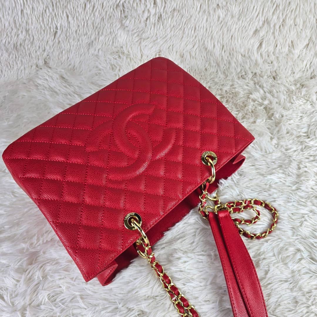 Chanel Grand Shopping Tote Red Gold 33Cm - Image 4