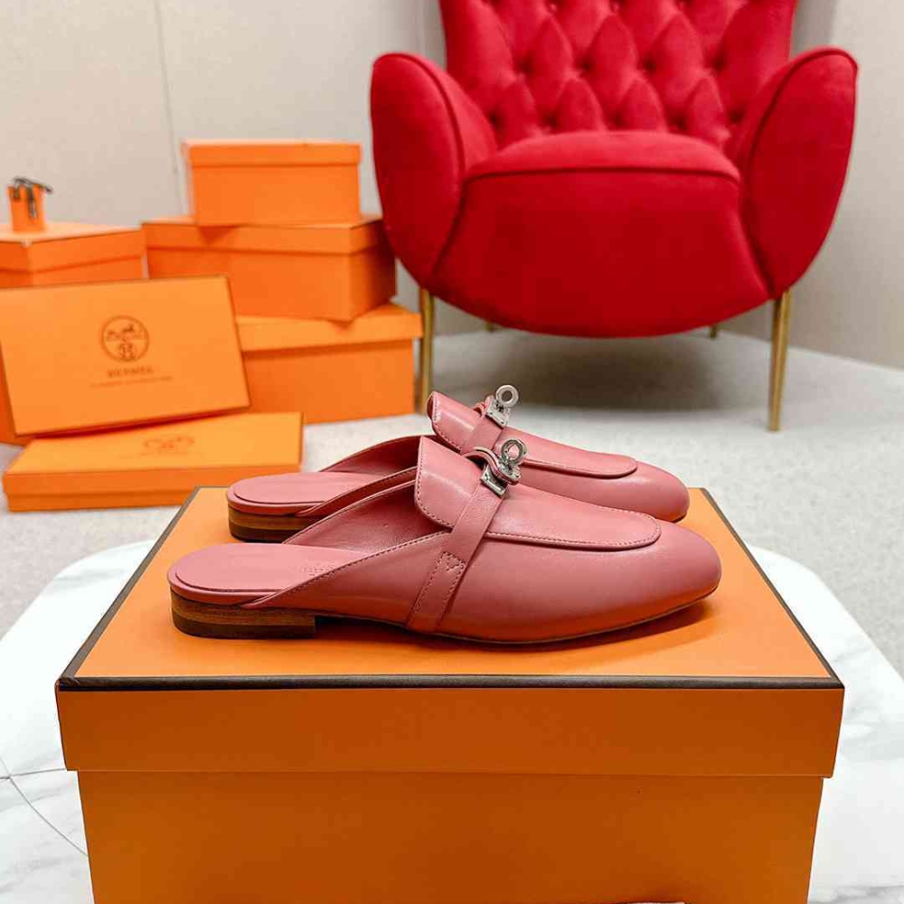 Alternative view of HERMES OZ MULE ROSE APHRODITE H211157Z 8H365