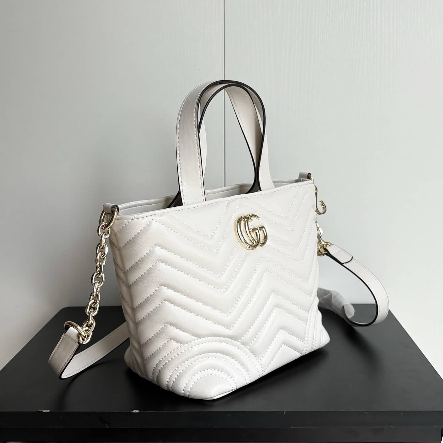 GUCCI BETTY SMALL TOTE BAG WHITE MATELASSE 18CM 847386 AAFA1 9050 - Image 4