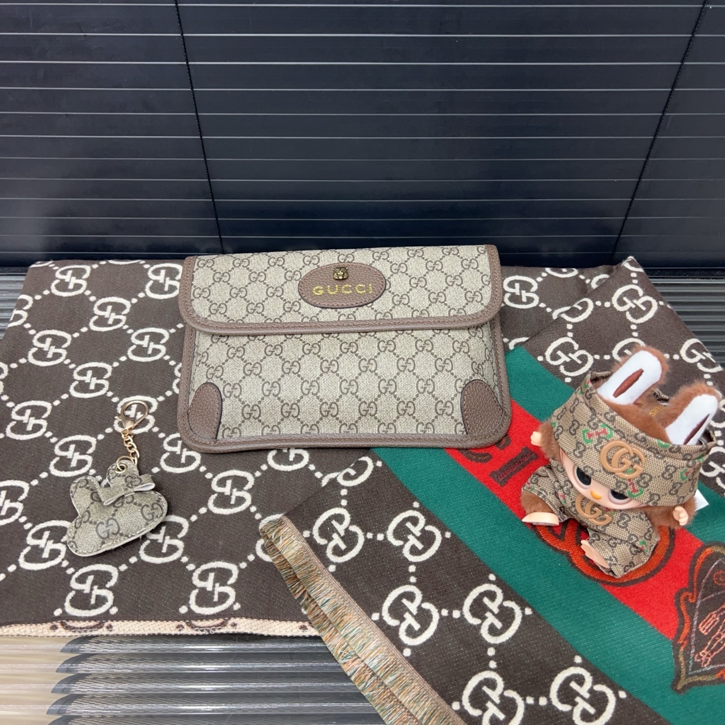 GIFT SET: GUCCI NEO VINTAGE BELT BAG WITH LABUBU ACCESSORIES & GG JACQUARD WOOL AND SILK BLEND SCARF - Image 3