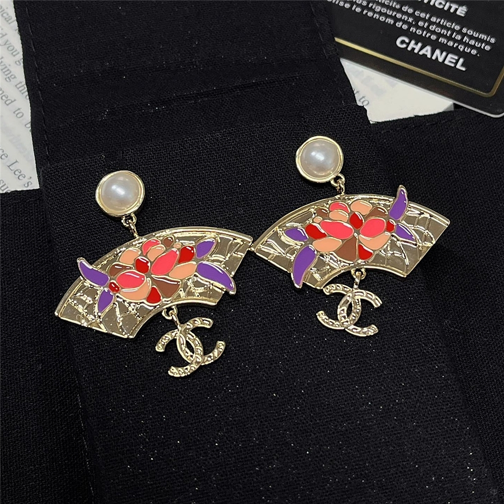 Alternative view of CHANEL FAN FLORAL ENAMEL PEARL DROP EARRINGS MULTICOLOUR ABF930 B21130 U2139