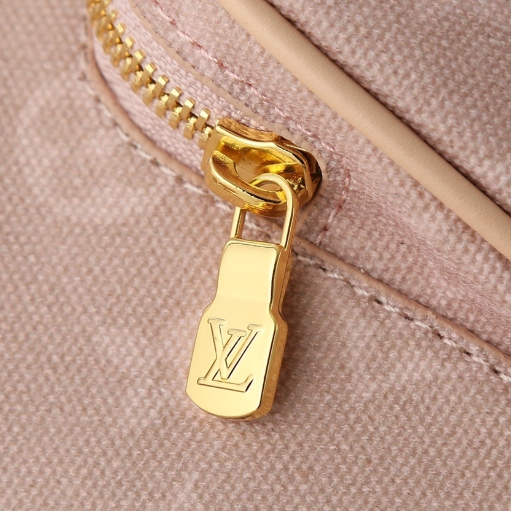 Louis Vuitton Montsouris PM Meowgram 30Cm M15135 - Image 8