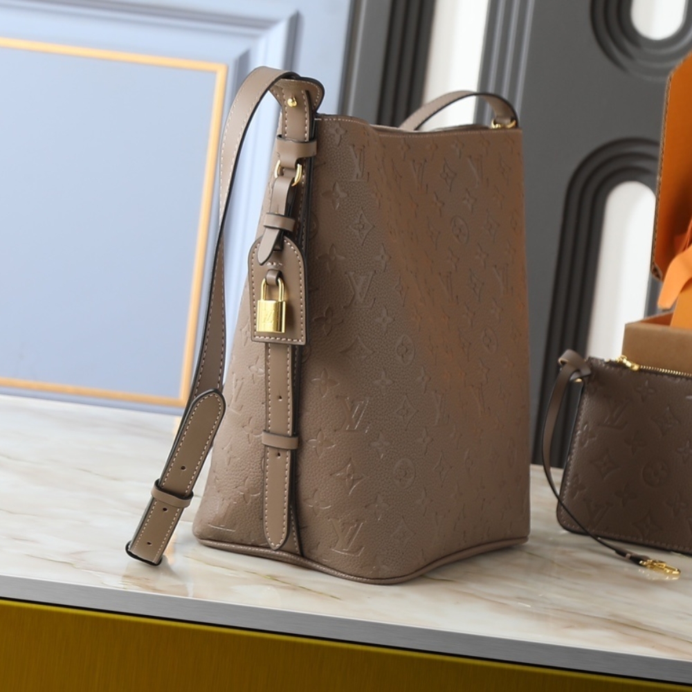 LOUIS VUITTON ALL IN GM MONOGRAM SMOKE 30CM M25823 - Image 3