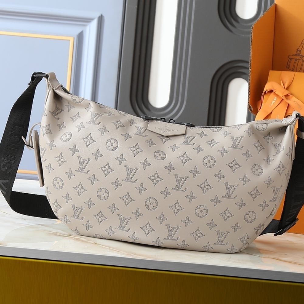 Alternative view of LOUIS VUITTON HOBO HAMAC SABLE 39CM M24468