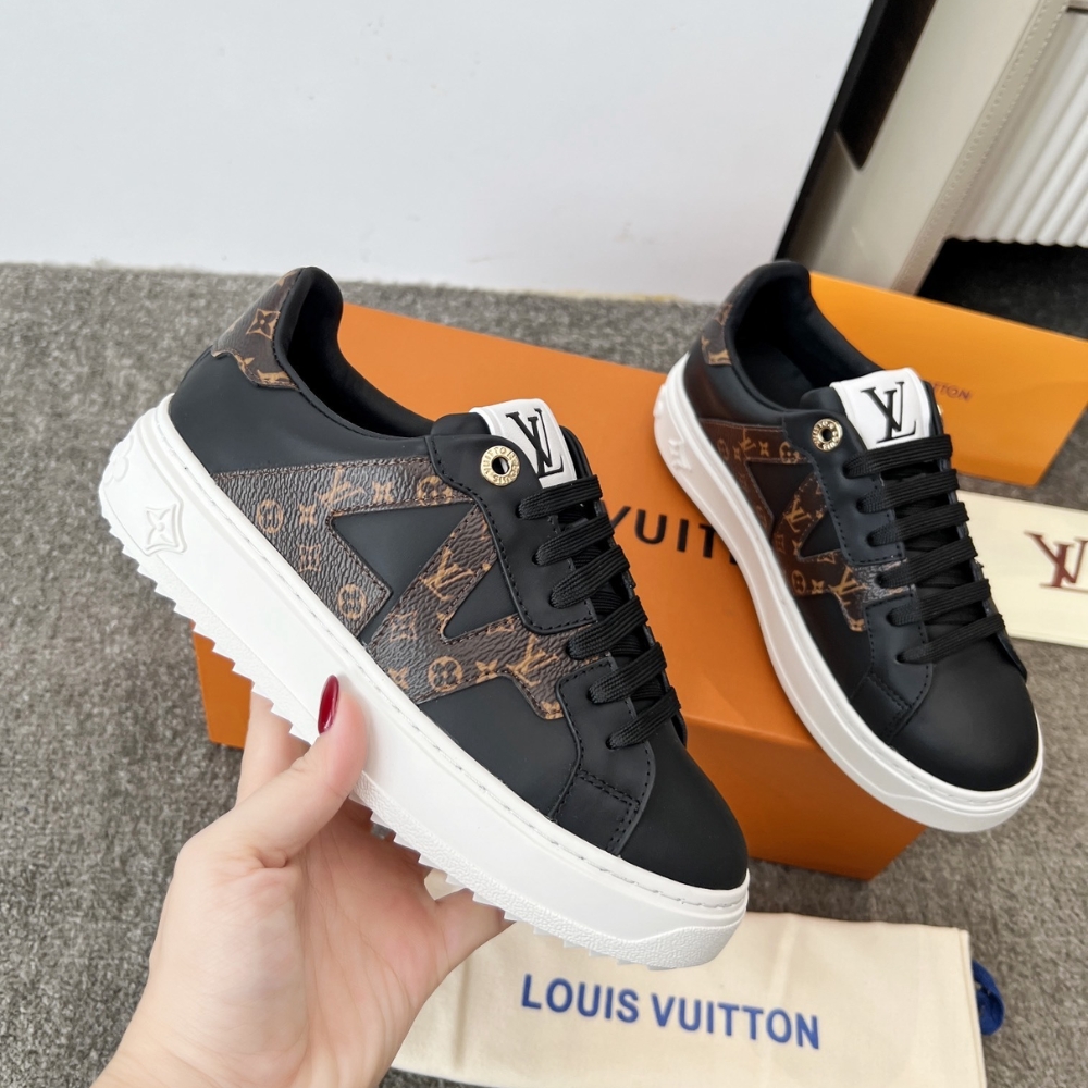 Alternative view of LOUIS VUITTON TIME OUT SNEAKER BLACK 1AIEGR