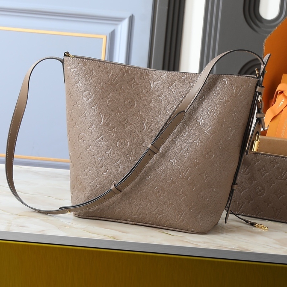 LOUIS VUITTON ALL IN GM MONOGRAM SMOKE 30CM M25823 - Image 4