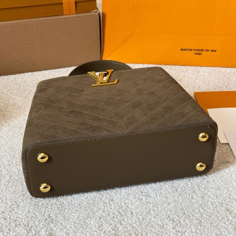 LOUIS VUITTON CAPUCINES BB BAG DARK BROWN 27CM - Image 3